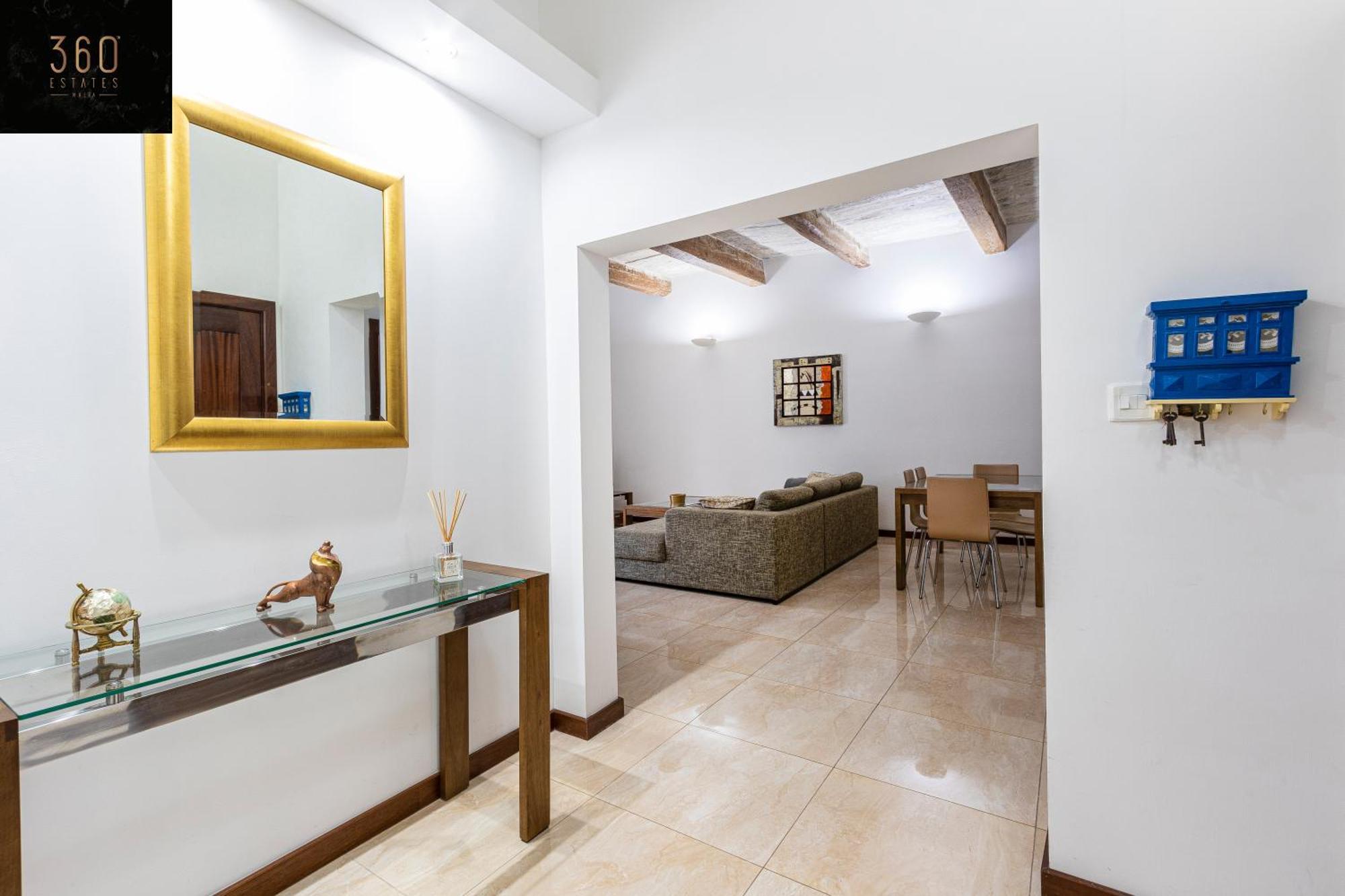 Seafront - Top Location, Top Floor With Wifi & Ac By 360 Estates Valletta Eksteriør billede
